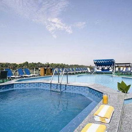 Movenpick Radamis II Nile Cruise Hotel Luxor Luaran gambar