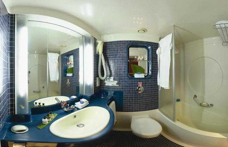 Movenpick Radamis II Nile Cruise Hotel Luxor Luaran gambar