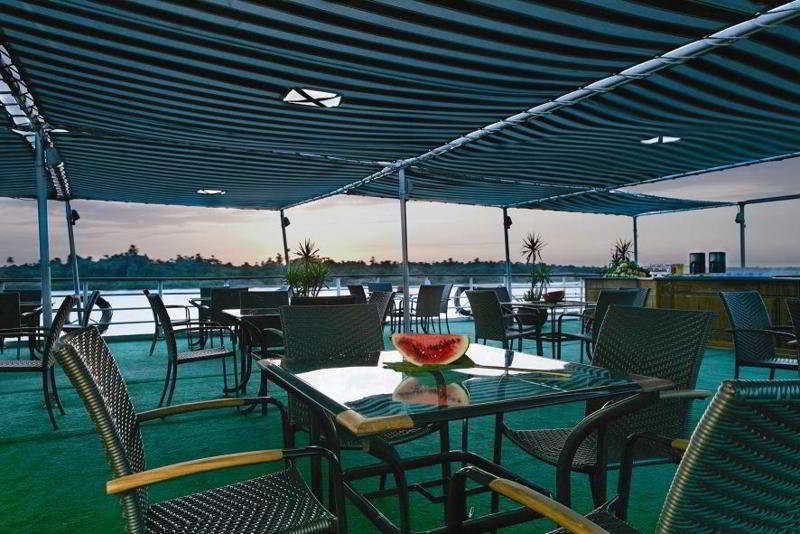 Movenpick Radamis II Nile Cruise Hotel Luxor Luaran gambar